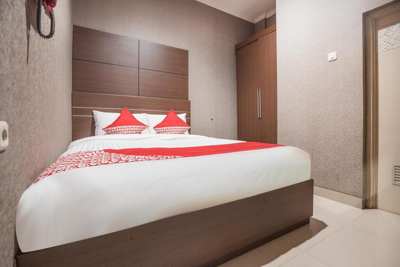 ג'קרטה Oyo 383 Env Residence מראה חיצוני תמונה