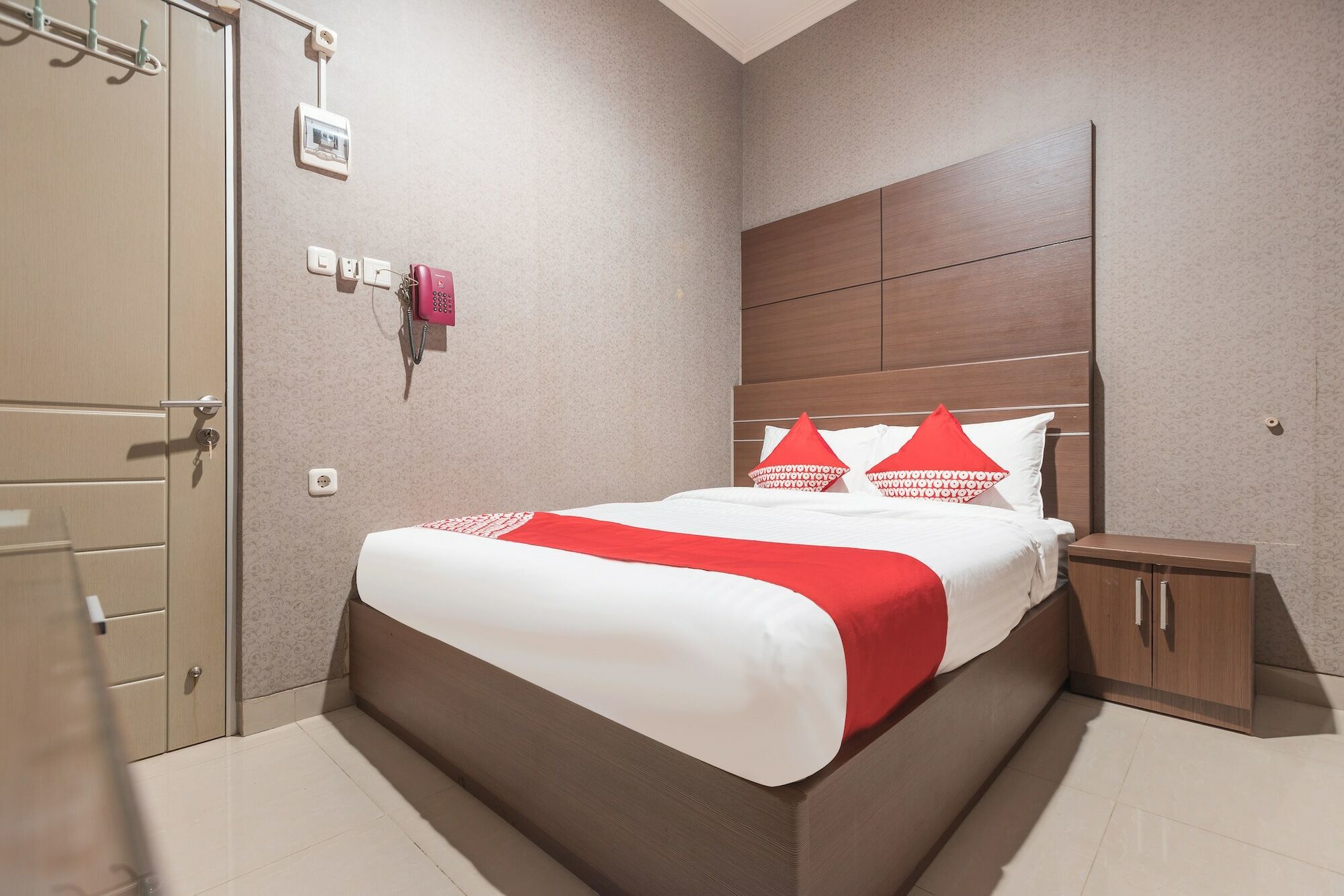 ג'קרטה Oyo 383 Env Residence מראה חיצוני תמונה